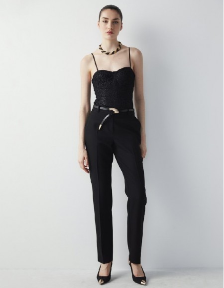 Black Carrot Fit Trousers