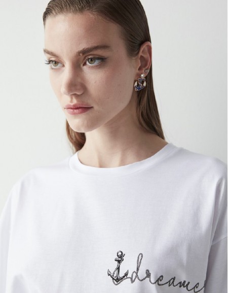 White Visual And Slogan Printed T-Shirt