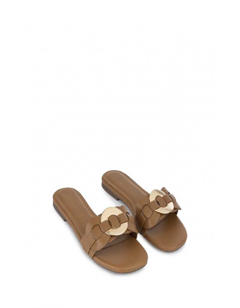 BROWN SLIPPER