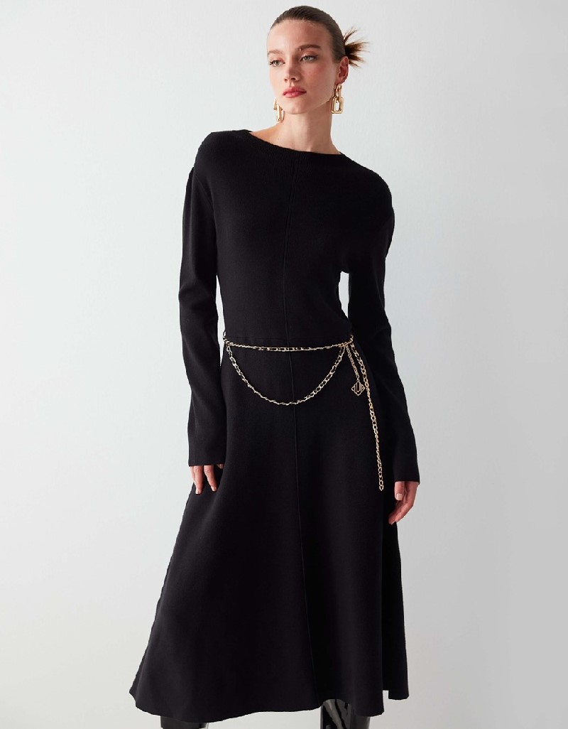 Black Chain Accessory Knitwear Dress
