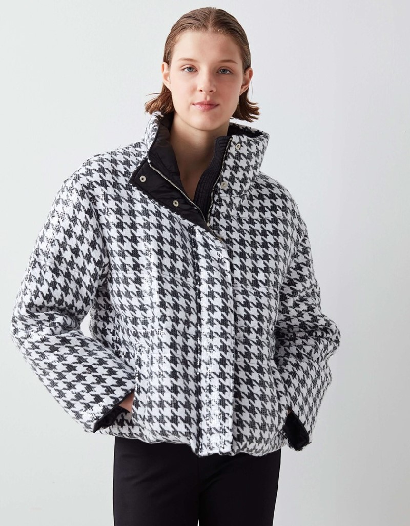 Black Crowbar Pattern Sequined Coat