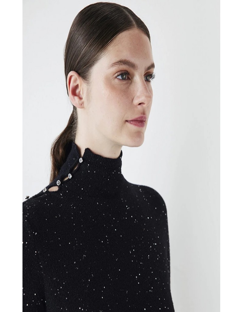 Black Knitwear