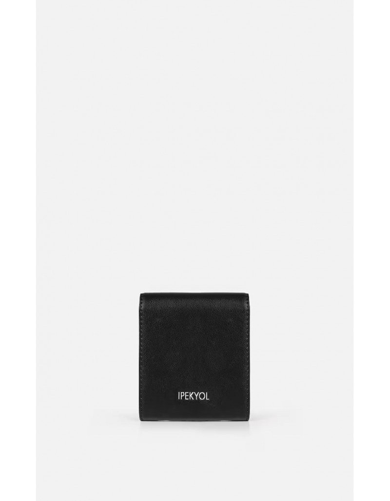 BLACK WALLET