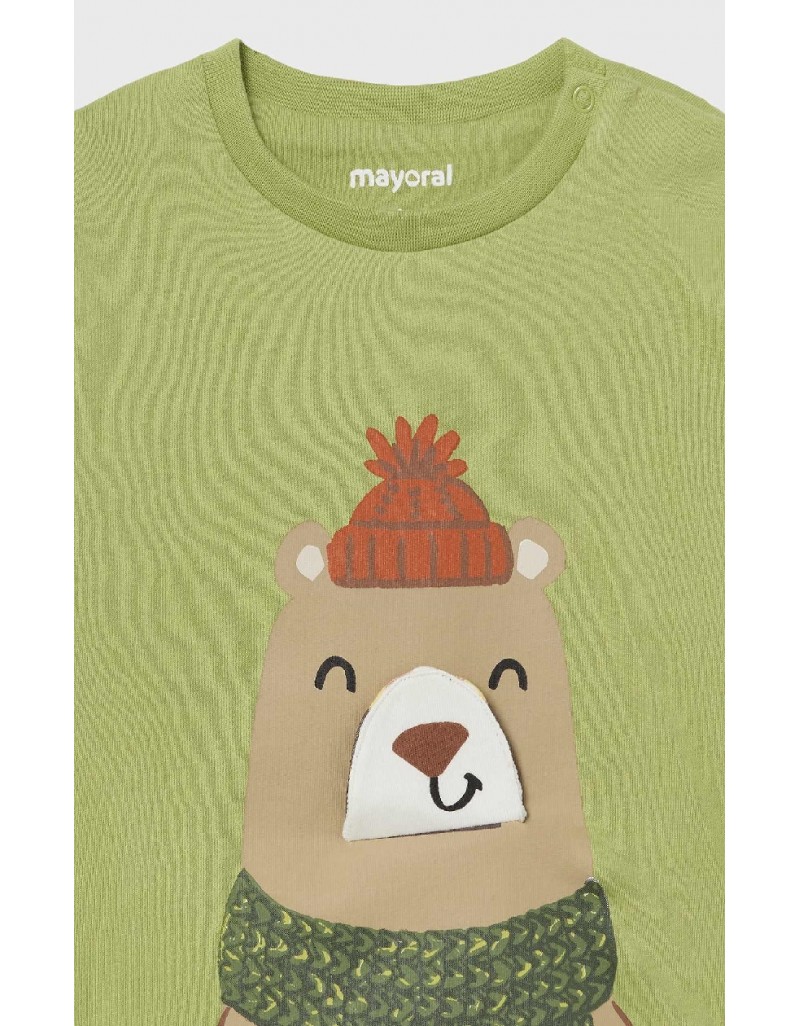 Green t-shirt bear