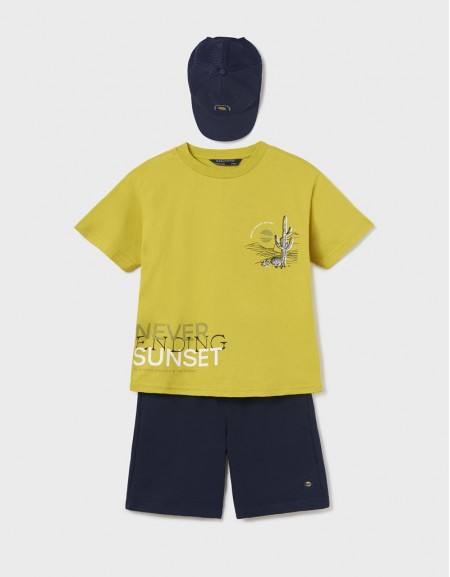 neon yello Knit set w hat