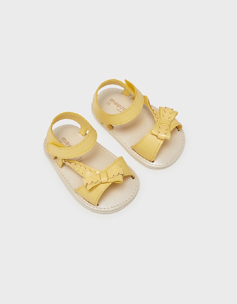 Banana Bow sandals