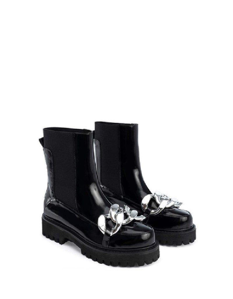 Black High-Sole Boots With Metal Buckle