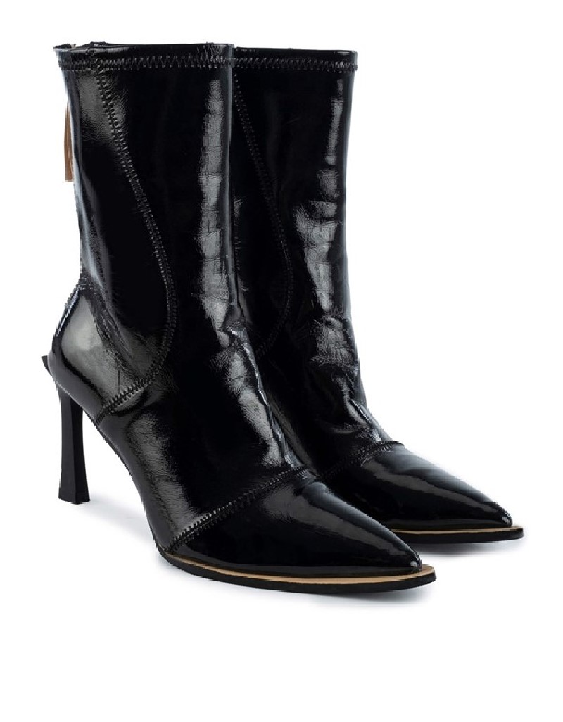 Black Contrast Color Heeled Boots