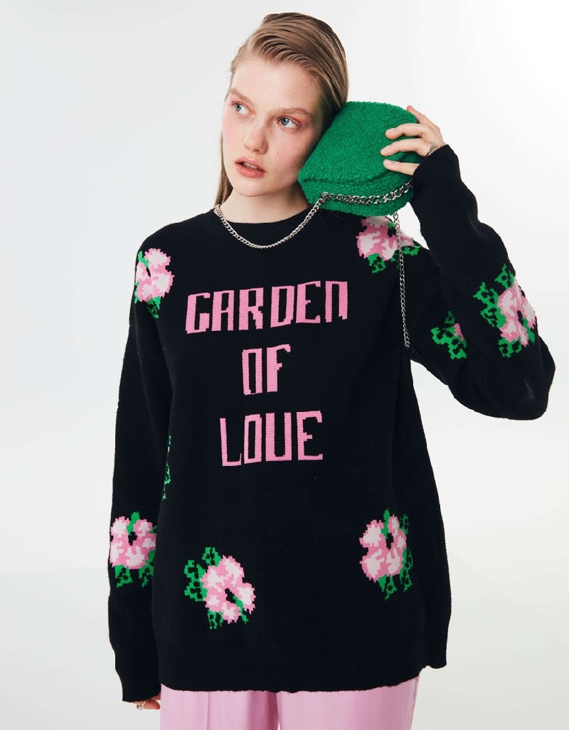 Black Floral Pattern Jacquard Sweater