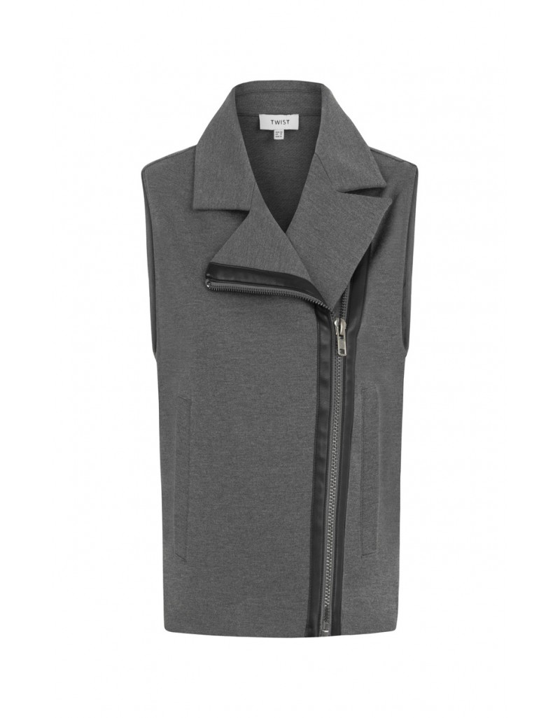 D.GREY VEST