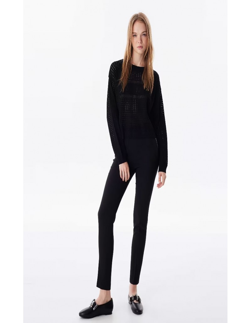 BLACK KNITWEAR